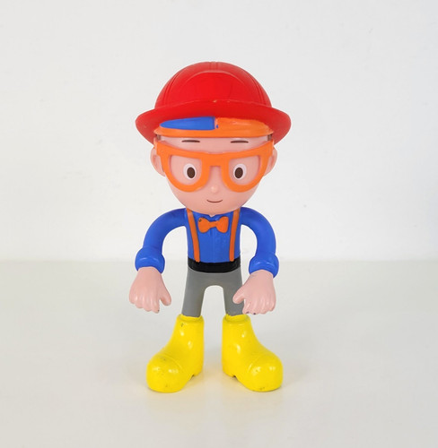 Blippi bendable fireman figure - blippi,