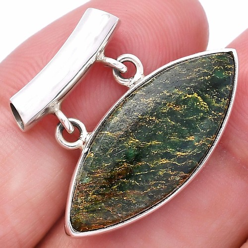 Natural green fuchsite 925 - fuchsite,