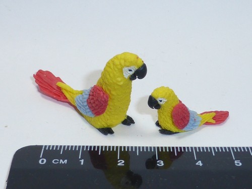 Scale adult and - adult, baby