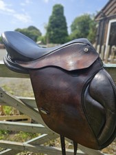 Solution Saddles/Smart Saddle Treeless Size 4 GP