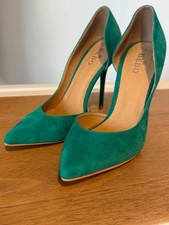 BEBO D'Orsay Pumps (BNTW) with heel and pointed toe in green suede - size 5