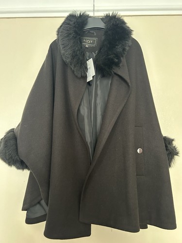Lipsy fur trim cape new - new, with