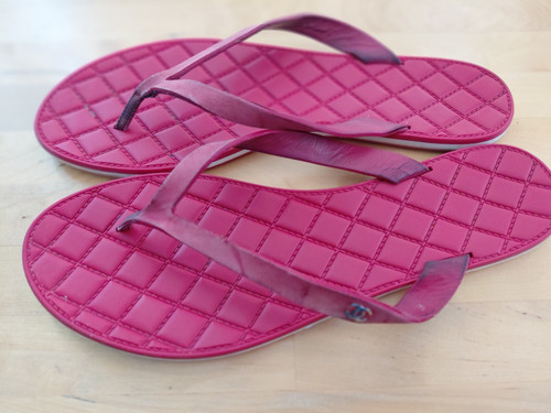 Chanel thong flip - , sandles