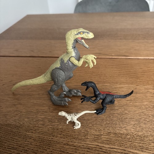 Jurassic world danger pack - world,
