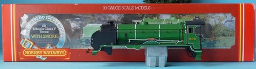 Hornby schools class - hornby,