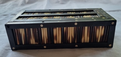 Small porcupine quill box - porcupine,