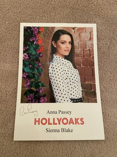 Anna passey - anna,