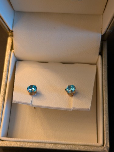 Samuel blue topaz 9ct gold - blue,