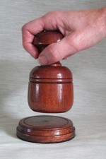 LARGE PALM GAVEL AND BLOCK