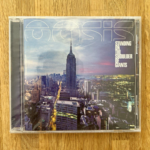 Oasis standing the shoulder - oasis,