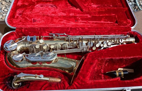 Armstrong alto saxopone - armstrong, with