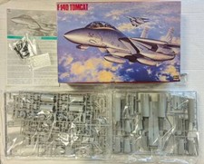 HASEGAWA 1/48 SP44 F-14D TOMCAT (MISSING METAL WHEELS)