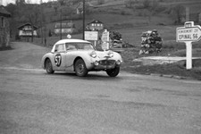 R M Wall & R Moody, Austin