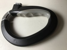 GROCERY CARRIER BAG HANDLE FOR MULTIPLE BAGS.