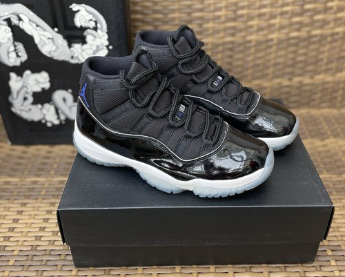 Air jordan retro - 11, jam