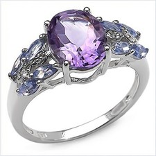 Stunning Women’s 2.50 CTW