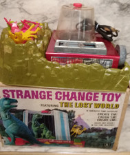 Vntg 1967 Mattel STRANGE CHANGE LOST WORLD Creepy Crawlers Toy w/ 14 Figs & Box