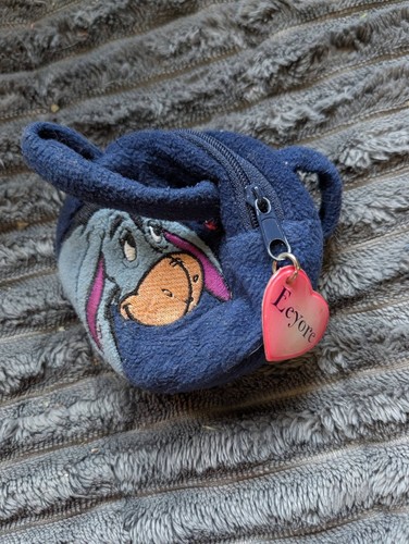 Rare official disney eeyore - rare,