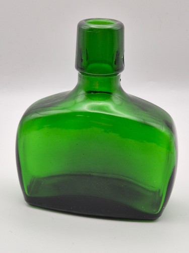 Vintage emerald green italian - emerald,