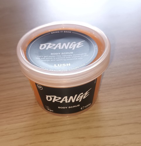 Lush orange body - scrub, soap