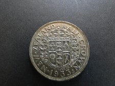 STUNNING EF  SILVER HALF CROWN