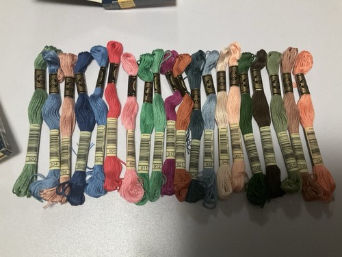 Dmc threads skeins no7 - dmc, 20