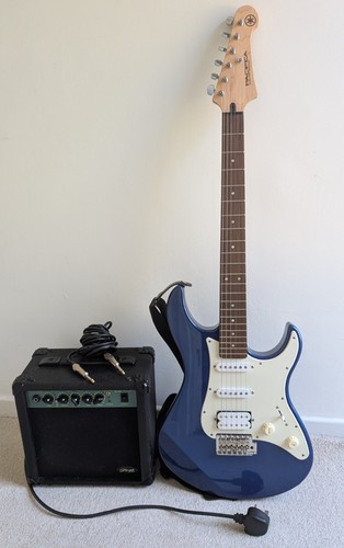 Yamaha pacifica 012 - 012, size