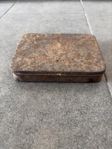 Hinged tin rusty old storage - tin,