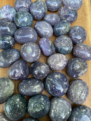 Grape agate chalcedony - agate,