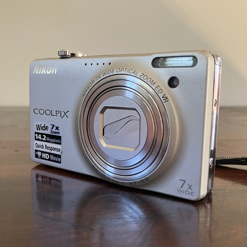Nikon coolpix s6000 2mp 7x - coolpix, 14.2mp