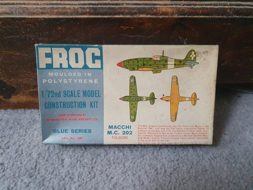 158p frog macchi - m.c., 202