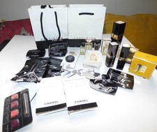 VINTAGE CHANEL SAMPLE LOT FOUNDATION PERFUME BOTTLES LIPSTICK MASCARA ETC