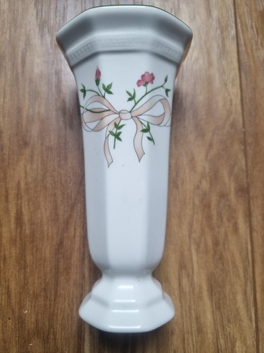 Eternal beau vase - octagonal, 6"