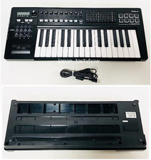 Roland MIDI keyboard