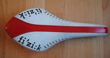 Fizik Arione Saddle Red &