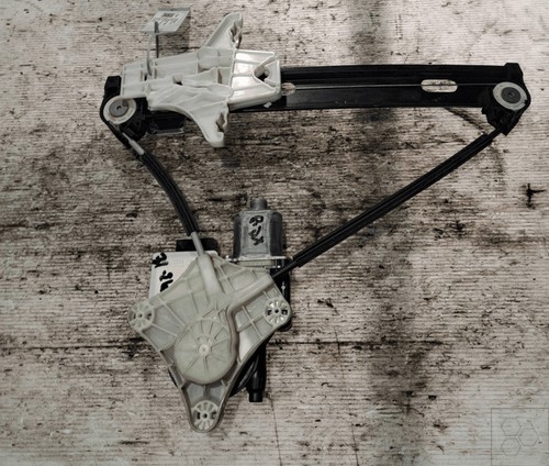 Rear power window - power, rh
