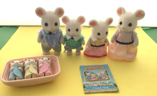 SYLVANIAN FAMILIES WHITE