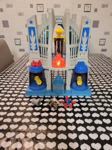Hall justice playset - hall, of
