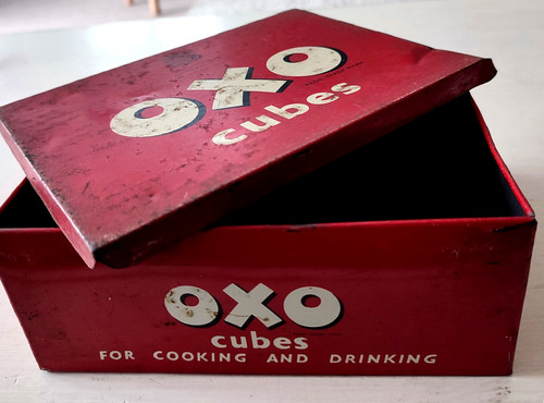 Vintage oxo tin lid old - old, used