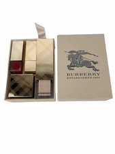 Burberry Festive Make Up Beauty Box