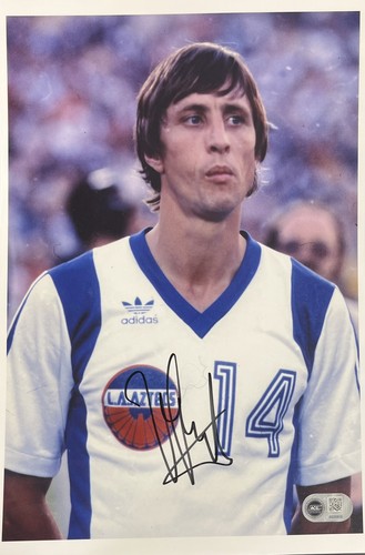 Johan cruyff signed - 12x8, photo