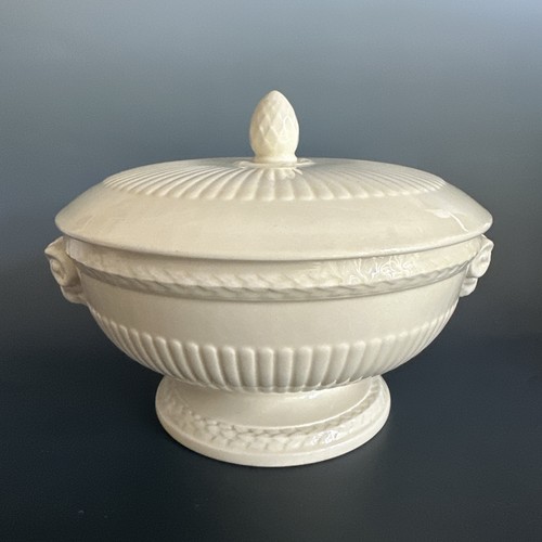 Wedgwood queen ware - 1x,