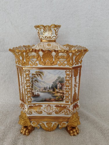 Stunning davenport pot pourri - stunning,