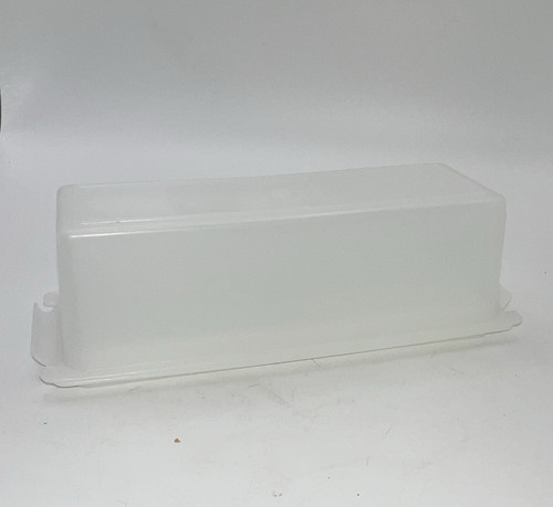 Tupperware white plastic - tupperware,
