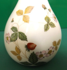 WEDGWOOD WILD STRAWBERRY BONE