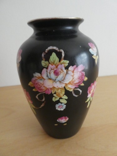 Antique crown devon vase - devon,