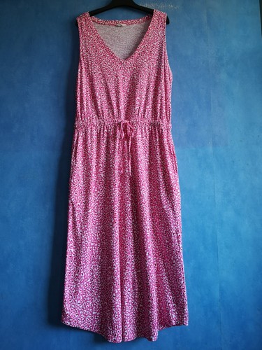 Hush pink graphic leopard - graphic,