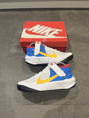 Nike team hustle - team,