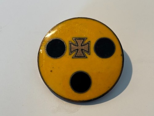 German ww2 tinnie pin badge - german,
