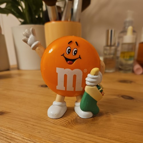Small 5 candy - m&m,